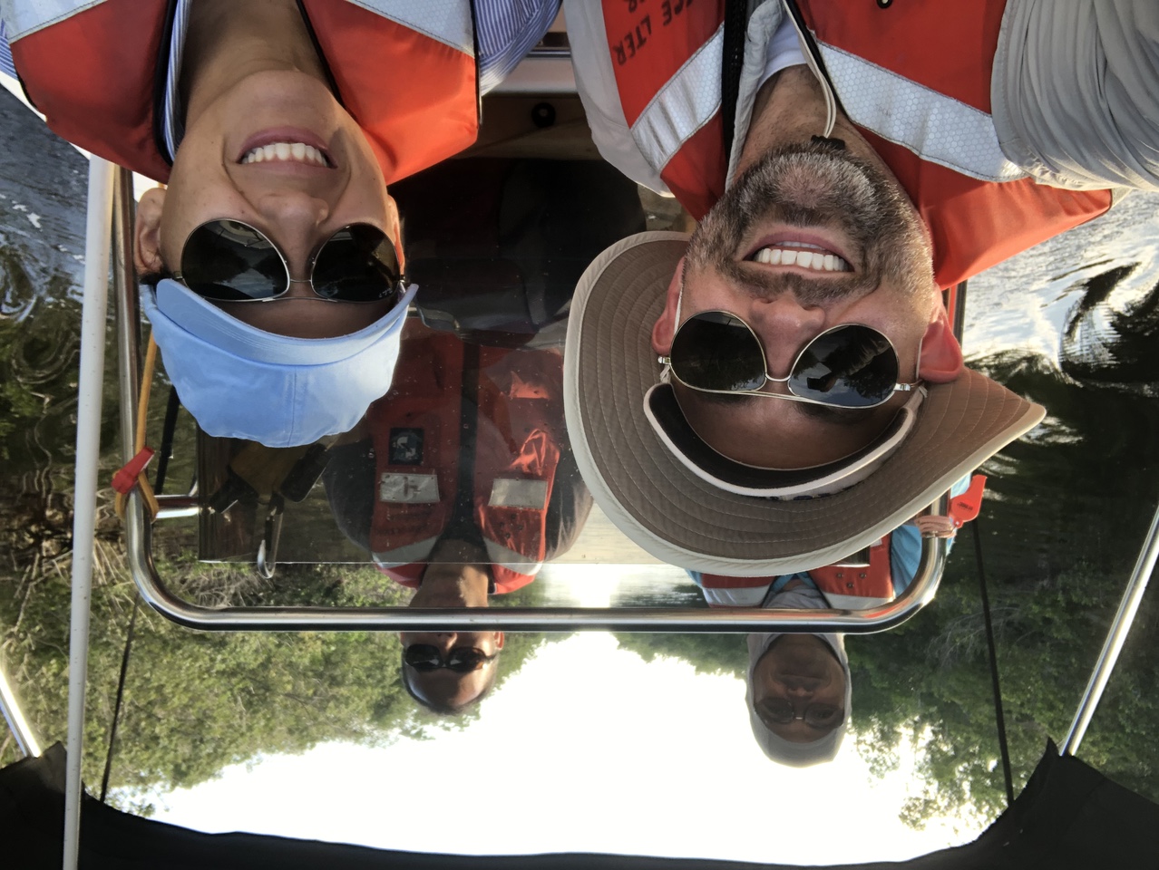 Nick Oehm and Leslie Nisbet traveling to Shark River in Everglades National Park to collect LTeaER bags deployed at SRS 4-6